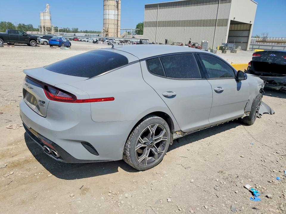 2021 Kia Stinger მანქანა იყიდება აუქციონზე, vin: KNAE15LA6M6094986, აუქციონის ნომერი: 50694286