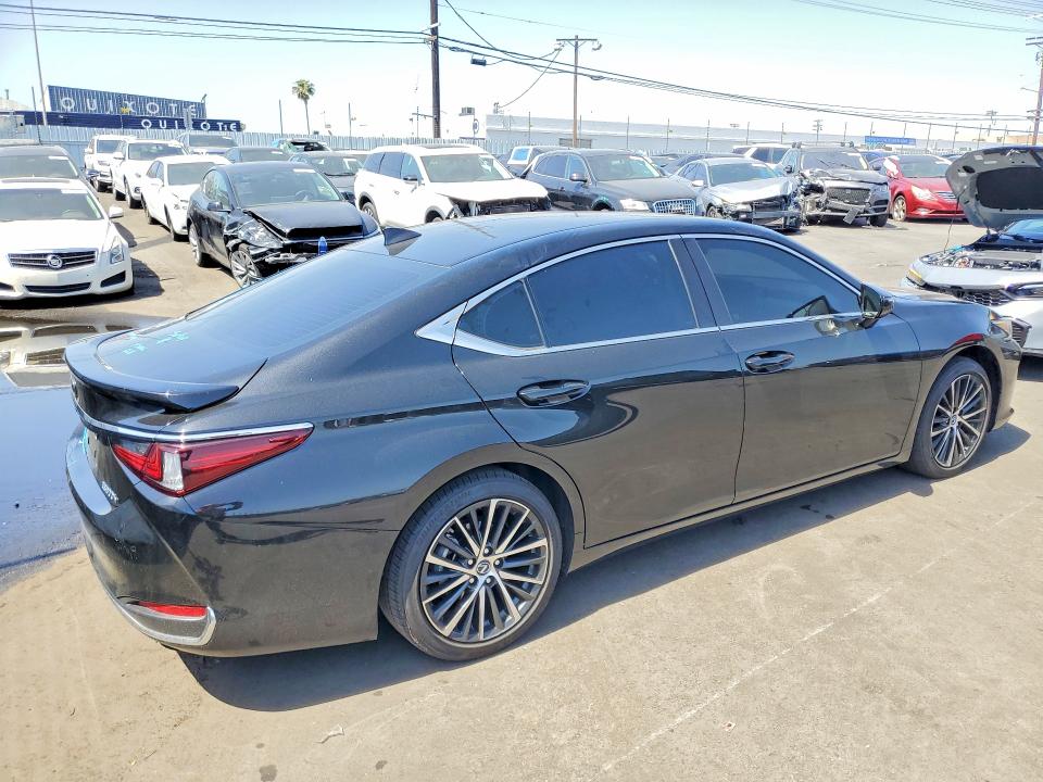 2025 Lexus Es 300h მანქანა იყიდება აუქციონზე, vin: 58ADA1C14SU058914, აუქციონის ნომერი: 50455996
