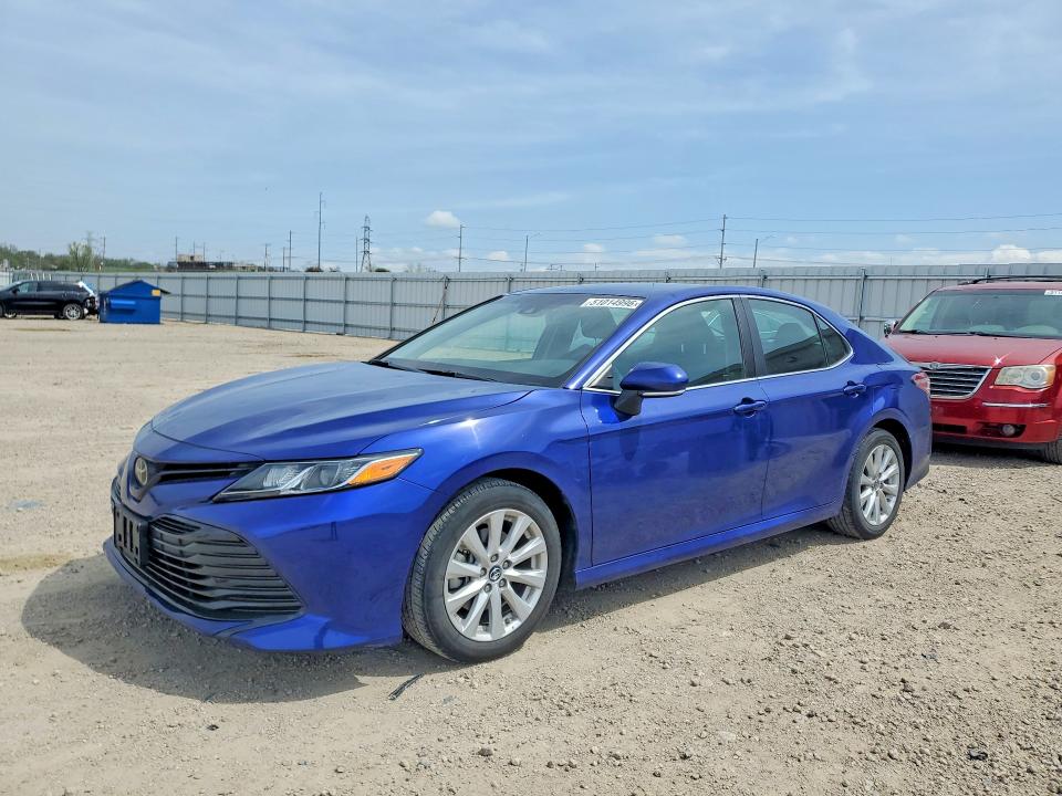 Продаж на аукціоні авто 2018 Toyota Camry, vin: 4T1B11HK5JU606143, номер лоту: 51014996