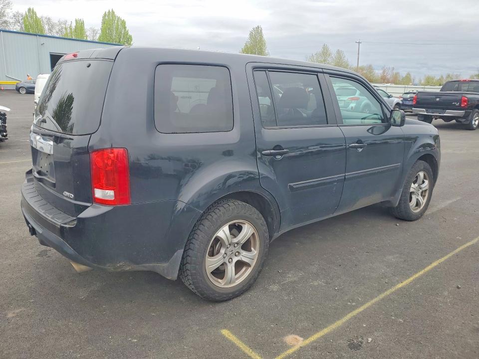 48958586 :رقم المزاد ، 5FNYF4H55EB040141 vin ، 2014 Honda Pilot مزاد بيع
