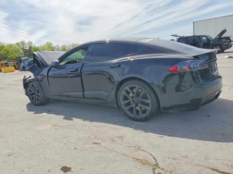 48462026 :رقم المزاد ، 5YJSA1E67MF451829 vin ، 2021 Tesla Model S مزاد بيع