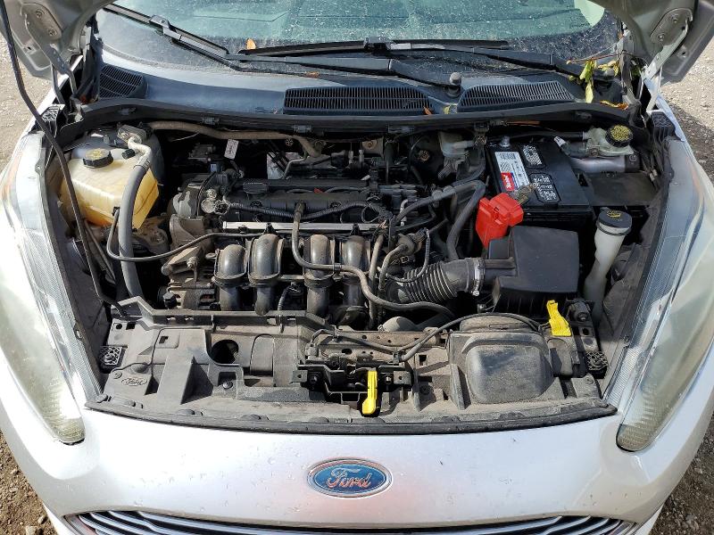 48673256 :رقم المزاد ، 3FADP4EJ2FM200850 vin ، 2015 Ford Fiesta مزاد بيع
