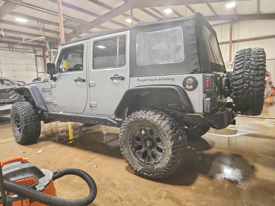 Продажа на аукционе авто 2015 Jeep Wrangler Unlimited, vin: 1C4BJWEG7FL612010, номер лота: 50823686