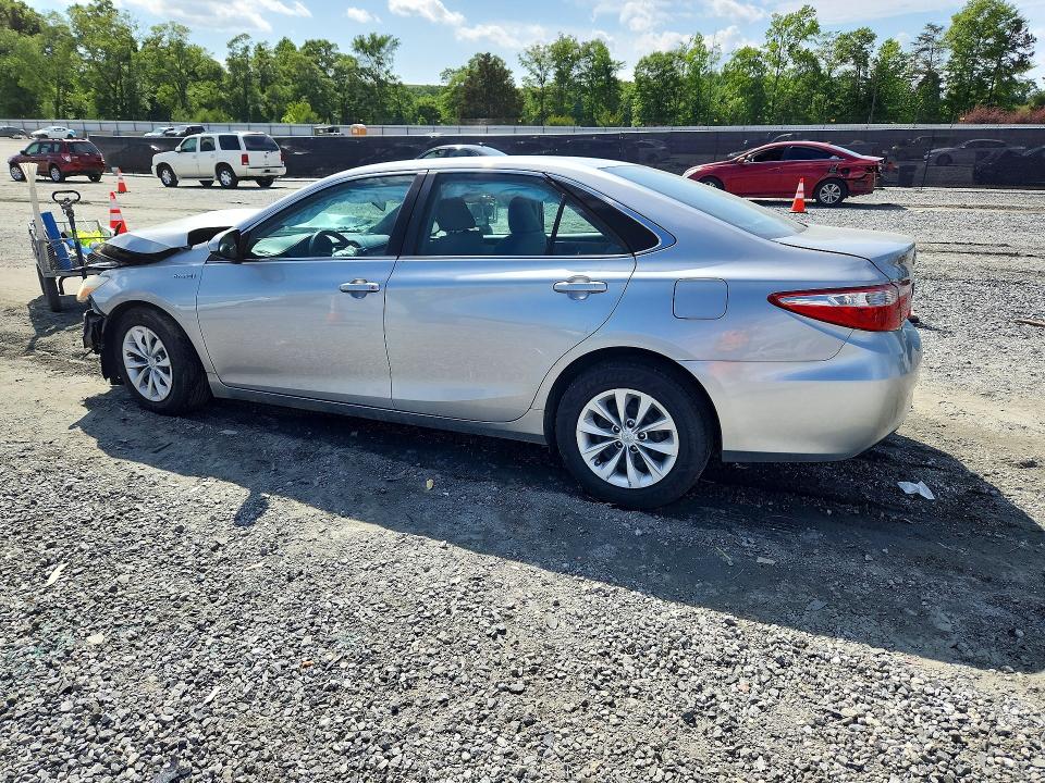 2015 Toyota Camry Hybrid მანქანა იყიდება აუქციონზე, vin: 4T1BD1FK4FU166000, აუქციონის ნომერი: 51559846