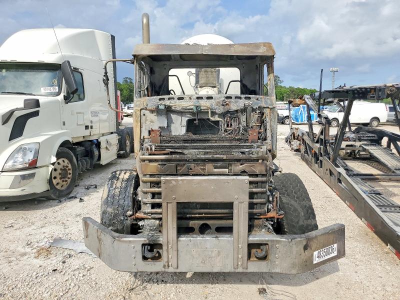 Продаж на аукціоні авто 2020 Mack Granite, vin: 1M2GR2GC8LM013488, номер лоту: 48358836