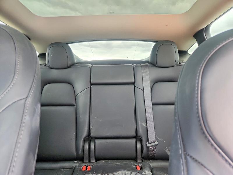 51193496 :رقم المزاد ، 7SAYGDEE6PF923950 vin ، 2023 Tesla Model Y مزاد بيع