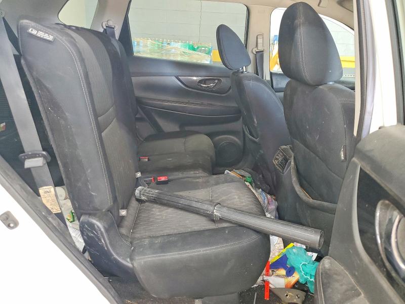 50023916 :رقم المزاد ، 5N1AT2MN2HC753726 vin ، 2017 Nissan Rogue مزاد بيع
