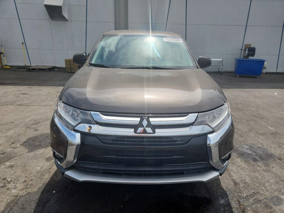 Продажа на аукционе авто 2018 Mitsubishi Outlander, vin: JA4AD2A32JZ006547, номер лота: 50228306