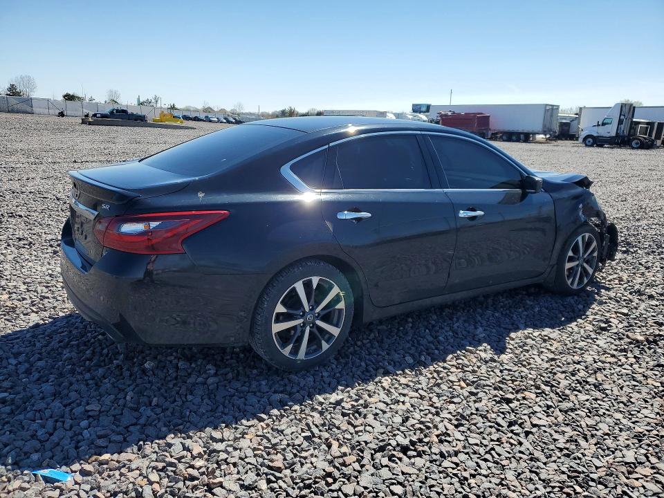 Aukcja sprzedaży 2017 Nissan Altima, vin: 1N4AL3APXHN303915, numer aukcji: 49185136