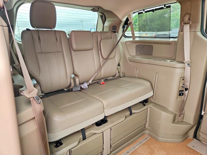 2014 Chrysler Town & Country მანქანა იყიდება აუქციონზე, vin: 2C4RC1CGXER113044, აუქციონის ნომერი: 50337746