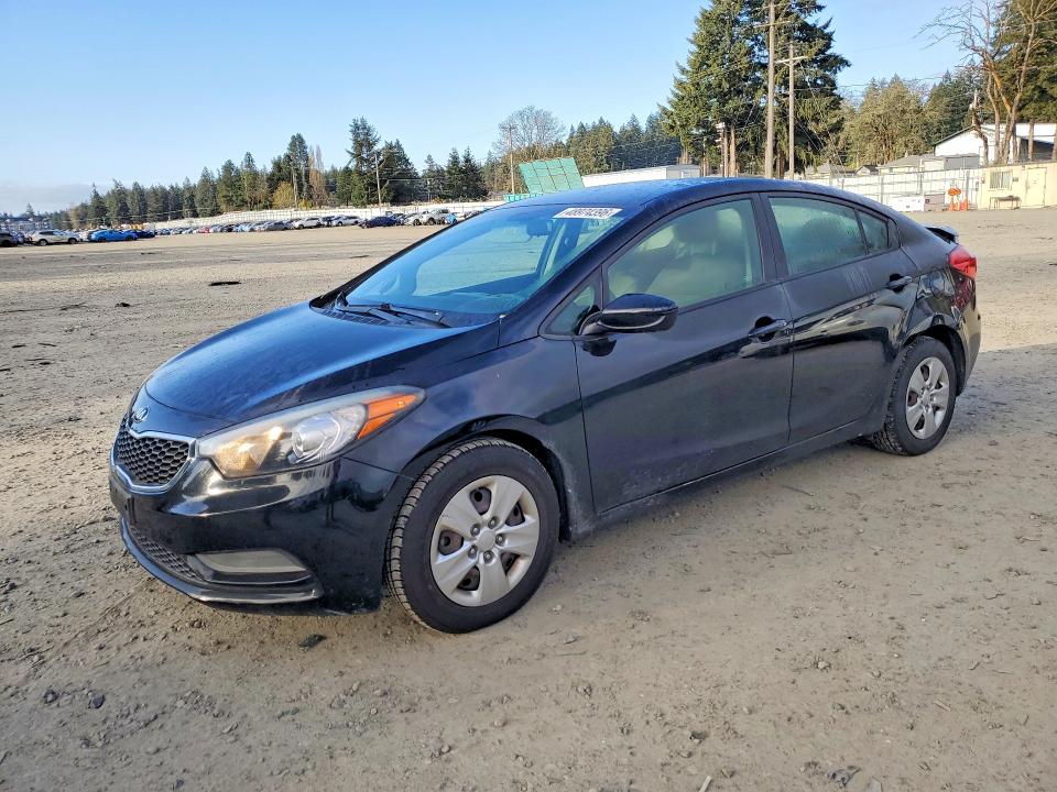 48974396 :رقم المزاد ، KNAFK4A62F5424853 vin ، 2015 Kia Forte مزاد بيع