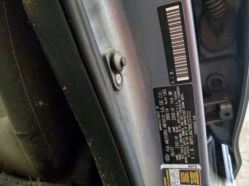 47870756 :رقم المزاد ، 3KPFL4A79HE157212 vin ، 2017 Kia Forte مزاد بيع