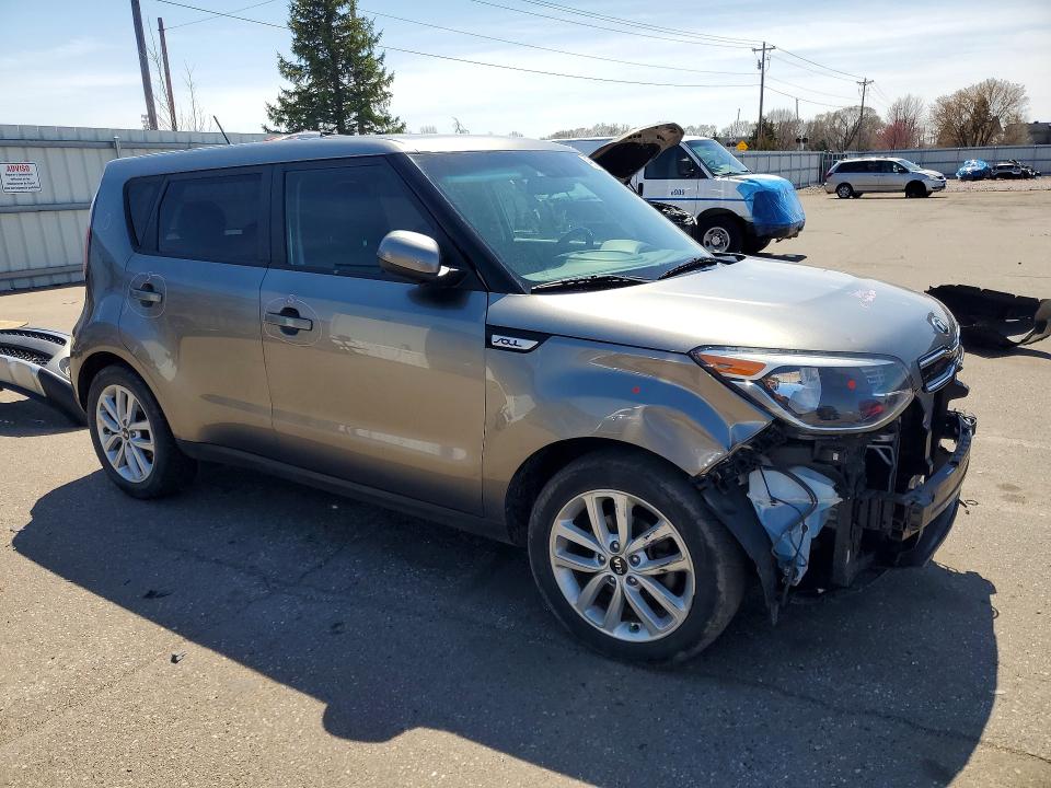 49671536 :رقم المزاد ، KNDJP3A55J7605622 vin ، 2018 Kia Soul مزاد بيع