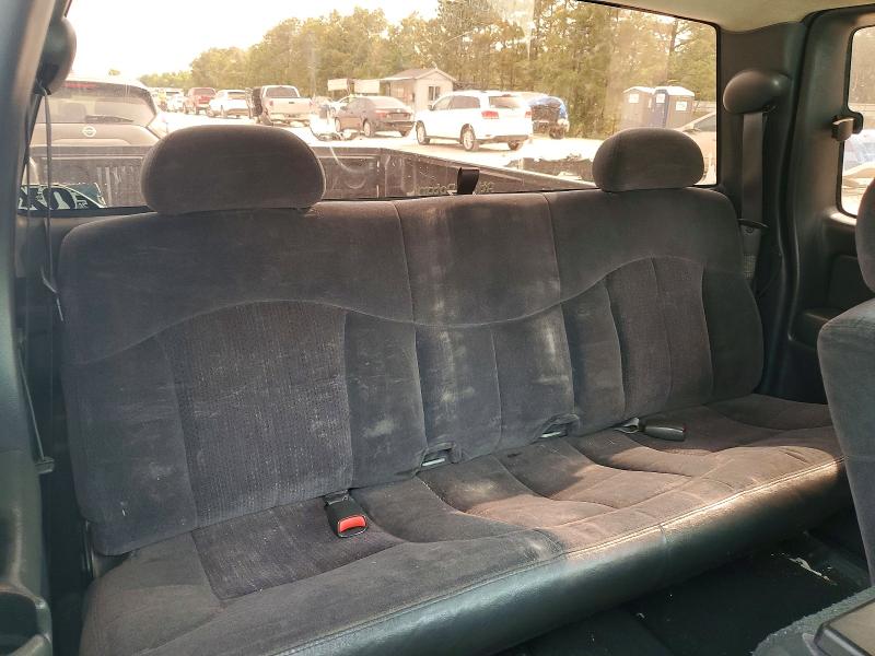 Продажа на аукционе авто 2001 Chevrolet Silverado, vin: 2GCEC19V711156527, номер лота: 51696856