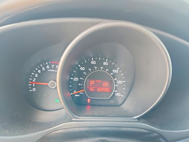 Продаж на аукціоні авто 2015 Kia Soul, vin: KNDJP3A58F7164012, номер лоту: 48848766