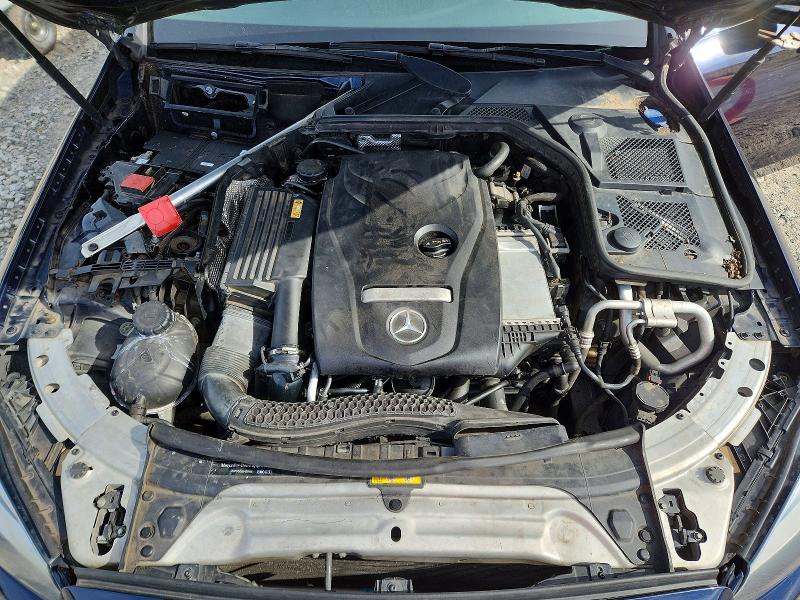 52043786 :رقم المزاد ، 55SWF4KB5FU079835 vin ، 2015 Mercedes-benz C مزاد بيع