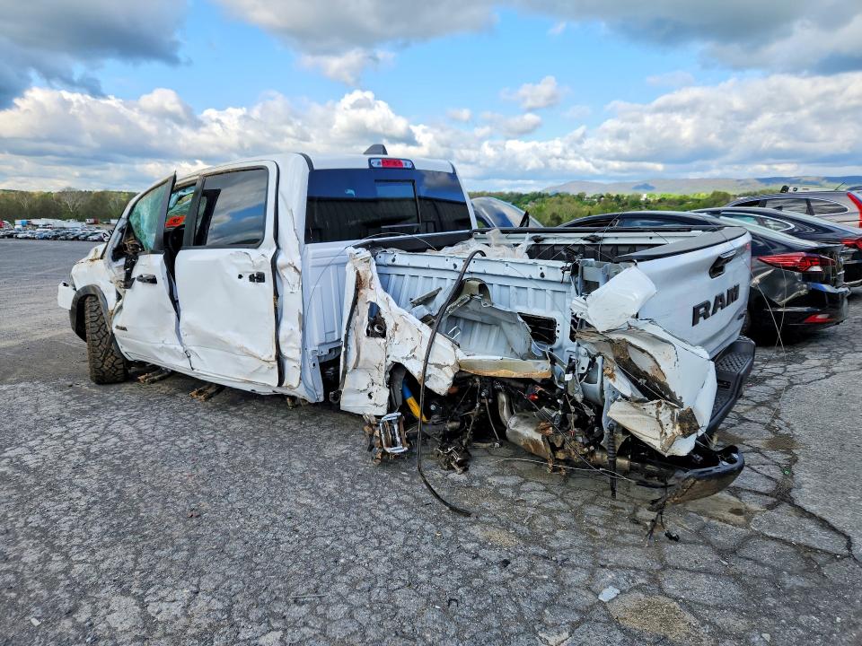 49899196 :رقم المزاد ، 1C6SRFLP2TN225769 vin ، 2026 Ram 1500 مزاد بيع
