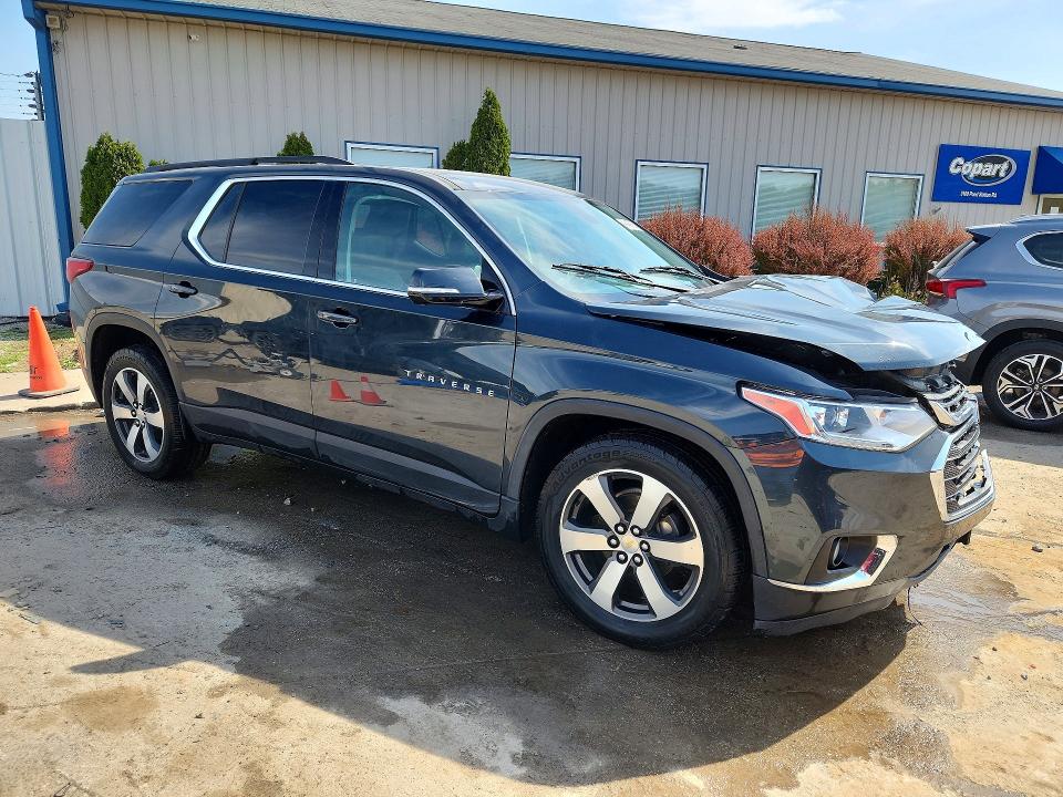48429926 :رقم المزاد ، 1GNEVHKWXLJ135242 vin ، 2020 Chevrolet Traverse مزاد بيع