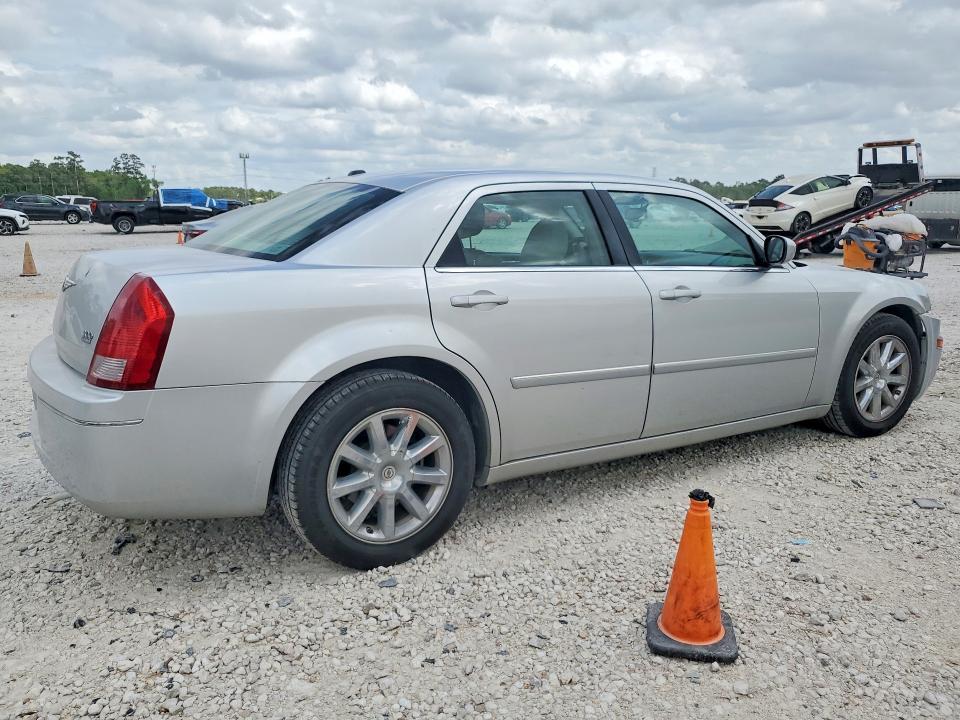 Продажа на аукционе авто 2007 Chrysler 300, vin: 2C3KA53G77H895685, номер лота: 48315856