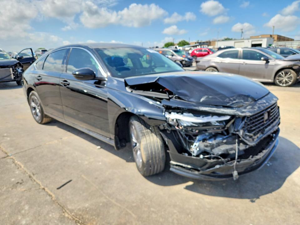51083216 :رقم المزاد ، 1HGCY2F60TA007348 vin ، 2026 Honda Accord مزاد بيع