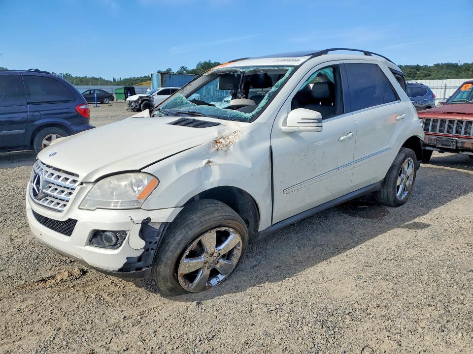 51808366 :رقم المزاد ، 4JGBB8GB0BA704409 vin ، 2011 Mercedes-benz Ml مزاد بيع