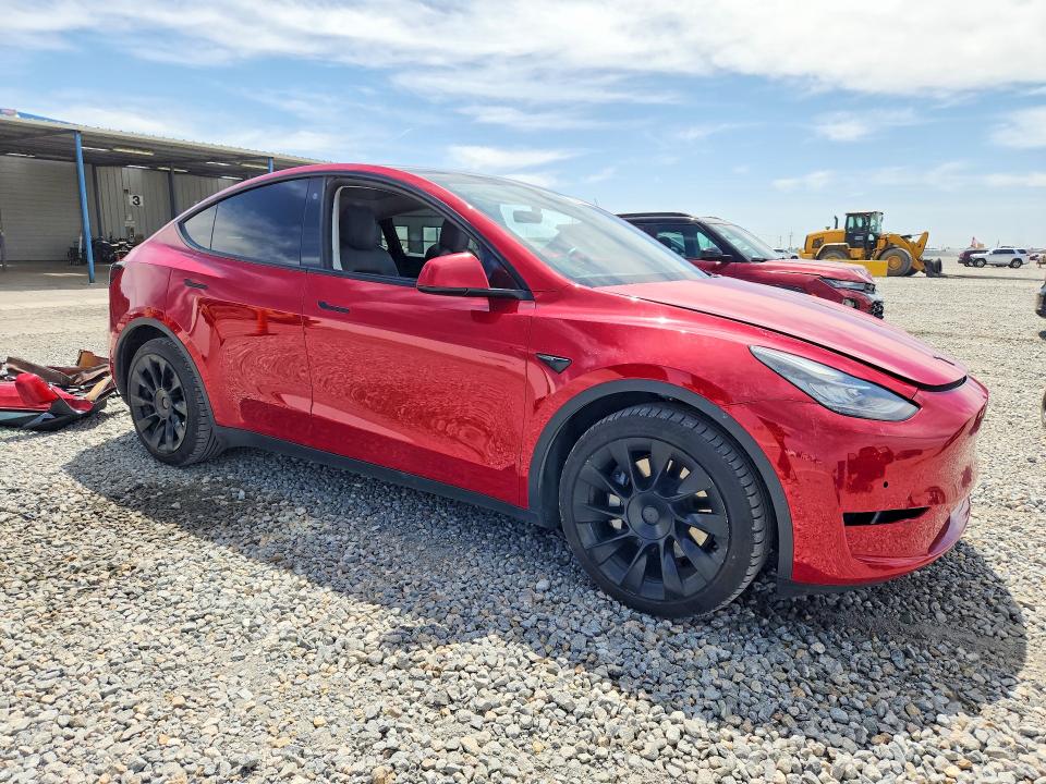 50501046 :رقم المزاد ، 7SAYGDEE4NF386380 vin ، 2022 Tesla Model Y مزاد بيع