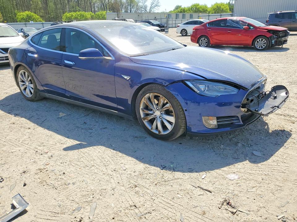 48037226 :رقم المزاد ، 5YJSA1E26GF124419 vin ، 2016 Tesla Model S مزاد بيع
