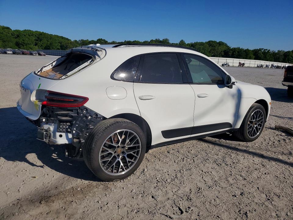 2016 Porsche Macan მანქანა იყიდება აუქციონზე, vin: WP1AB2A57GLB41059, აუქციონის ნომერი: 49428876