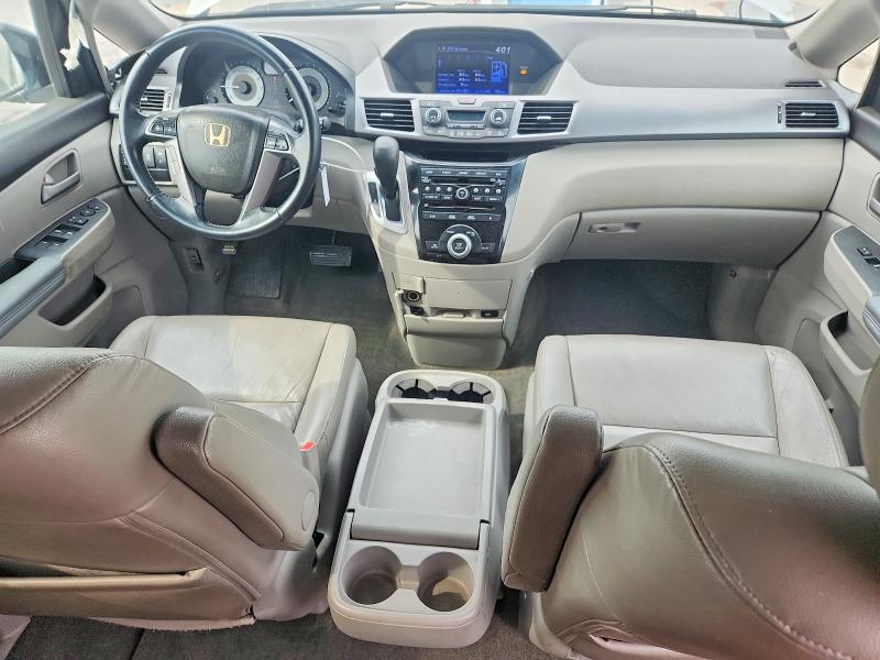 51071846 :رقم المزاد ، 5FNRL5H61BB103307 vin ، 2011 Honda Odyssey مزاد بيع
