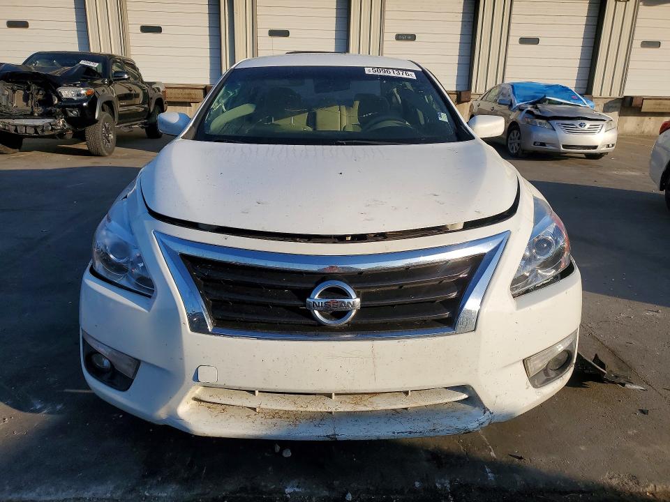 2015 Nissan Altima მანქანა იყიდება აუქციონზე, vin: 1N4AL3AP6FC265270, აუქციონის ნომერი: 50961376