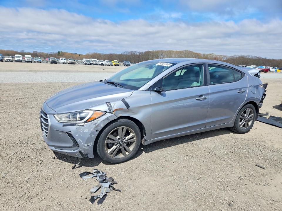 2017 Hyundai Elantra მანქანა იყიდება აუქციონზე, vin: 5NPD84LF5HH003296, აუქციონის ნომერი: 51851836