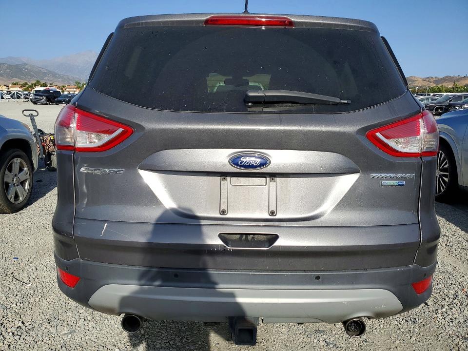 2013 Ford Escape მანქანა იყიდება აუქციონზე, vin: 1FMCU9J99DUB97084, აუქციონის ნომერი: 49668946