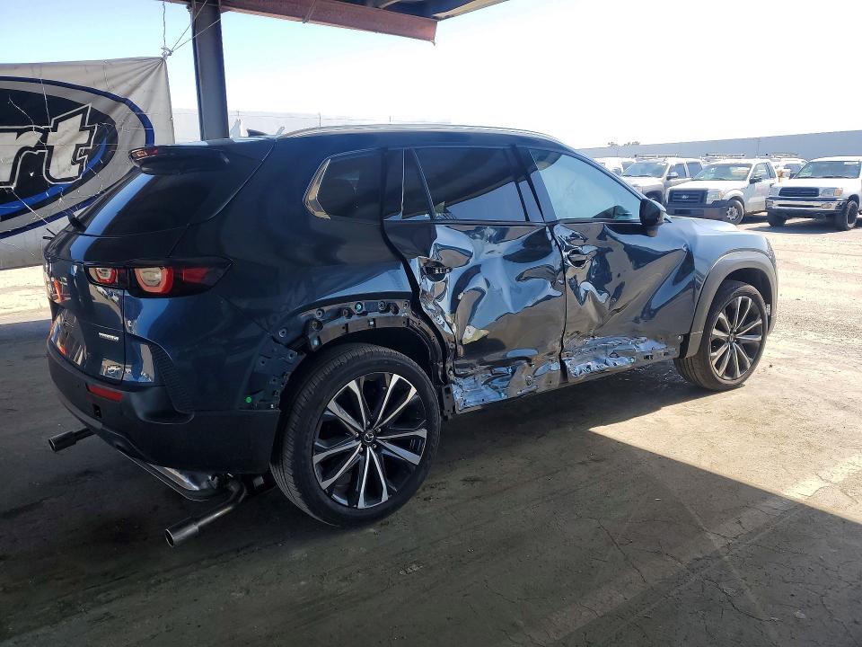 52036216 :رقم المزاد ، 7MMVABEM5SN317854 vin ، 2025 Mazda Cx-50 مزاد بيع