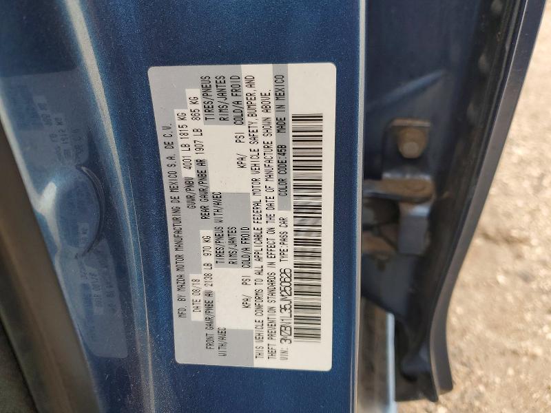 2018 Mazda 3 მანქანა იყიდება აუქციონზე, vin: 3MZBN1L35JM250626, აუქციონის ნომერი: 49621106