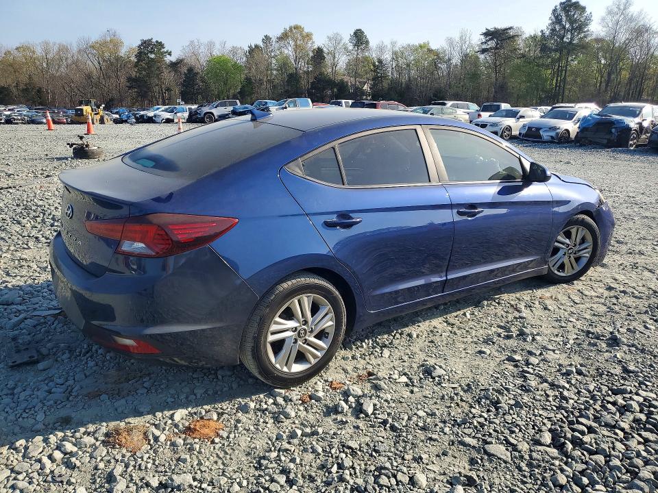 Продажа на аукционе авто 2019 Hyundai Elantra, vin: 5NPD84LF1KH439800, номер лота: 48581566