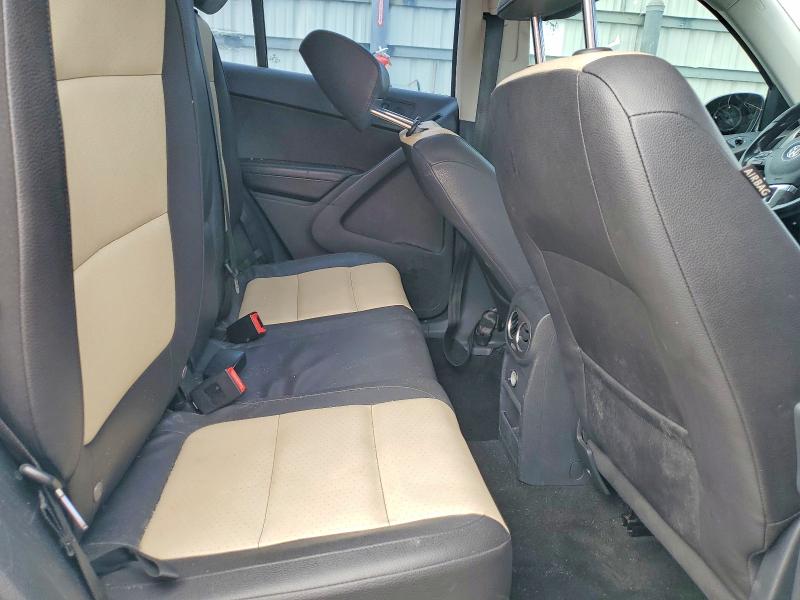2017 Volkswagen Tiguan მანქანა იყიდება აუქციონზე, vin: WVGAV7AX7HK012393, აუქციონის ნომერი: 50075266