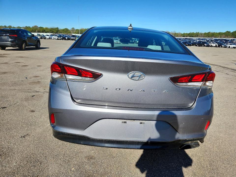 Продаж на аукціоні авто 2018 Hyundai Sonata, vin: 5NPE34AF6JH645988, номер лоту: 53571356