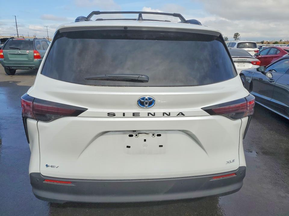 Aukcja sprzedaży 2025 Toyota Sienna, vin: 5TDJRKEC4SS261172, numer aukcji: 48699446
