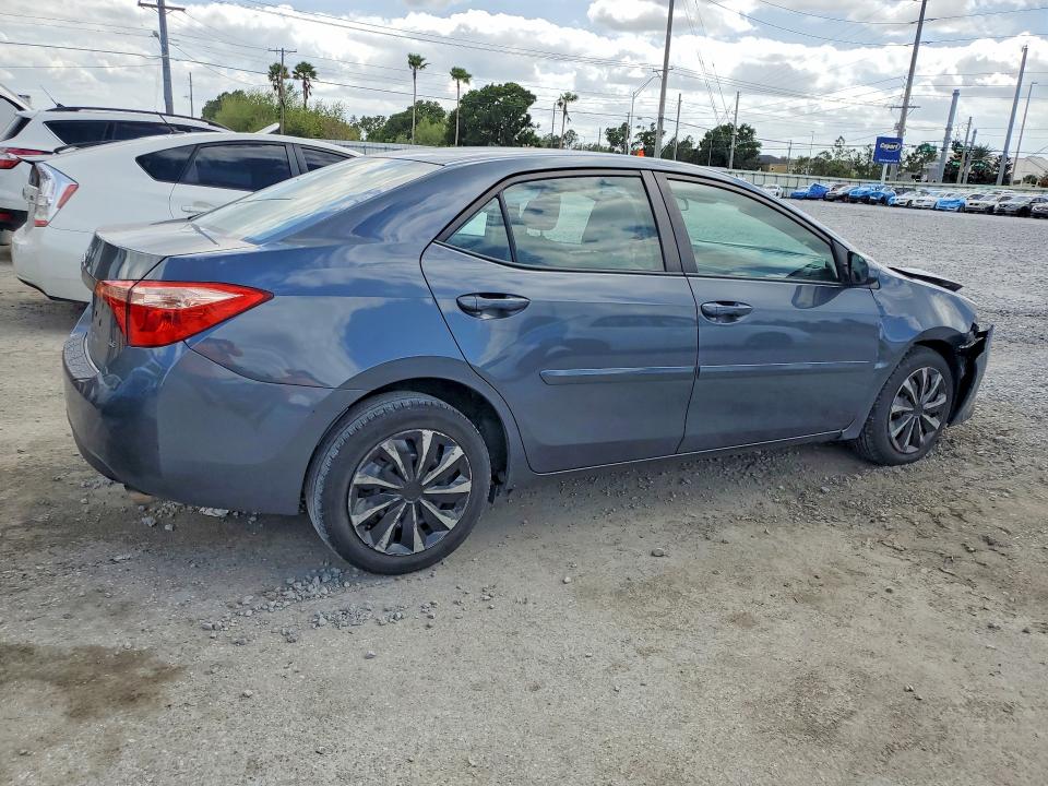 Продаж на аукціоні авто 2018 Toyota Corolla, vin: 2T1BURHE9JC118377, номер лоту: 49401006