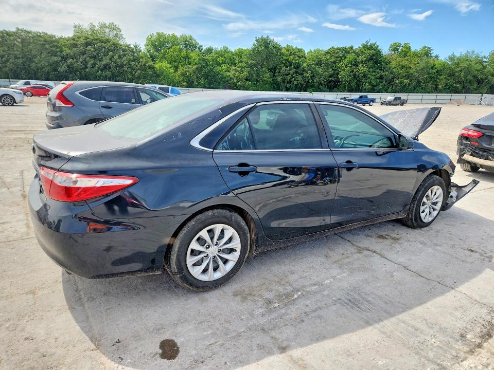 Aukcja sprzedaży 2015 Toyota Camry, vin: 4T1BF1FK4FU930986, numer aukcji: 52046116