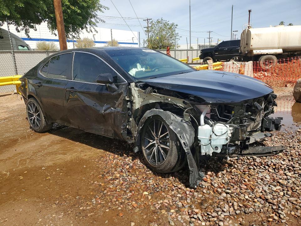 Продаж на аукціоні авто 2024 Toyota Camry, vin: 4T1G11AK0RU921136, номер лоту: 48632446