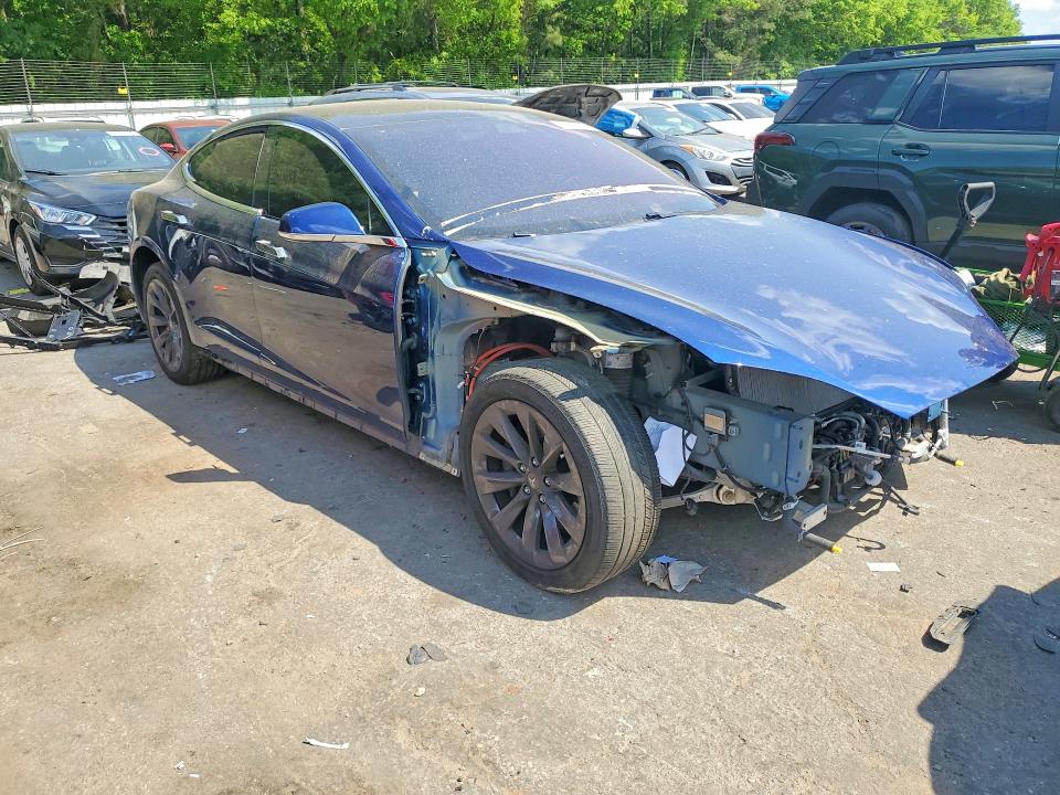 Продажа на аукционе авто 2018 Tesla Model S, vin: 5YJSA1E28JF291498, номер лота: 50895226