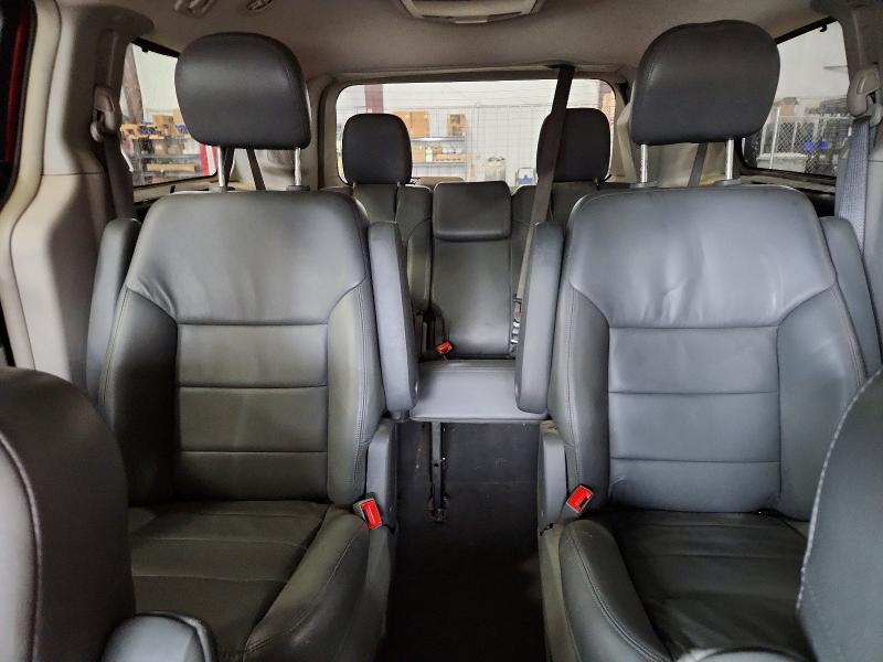 50974376 :رقم المزاد ، 2V4RW5DG4BR642990 vin ، 2011 Volkswagen Routan مزاد بيع