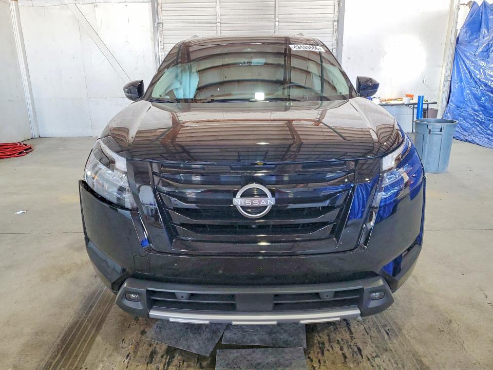 49400666 :رقم المزاد ، 5N1DR3DJ7SC291055 vin ، 2025 Nissan Pathfinder مزاد بيع
