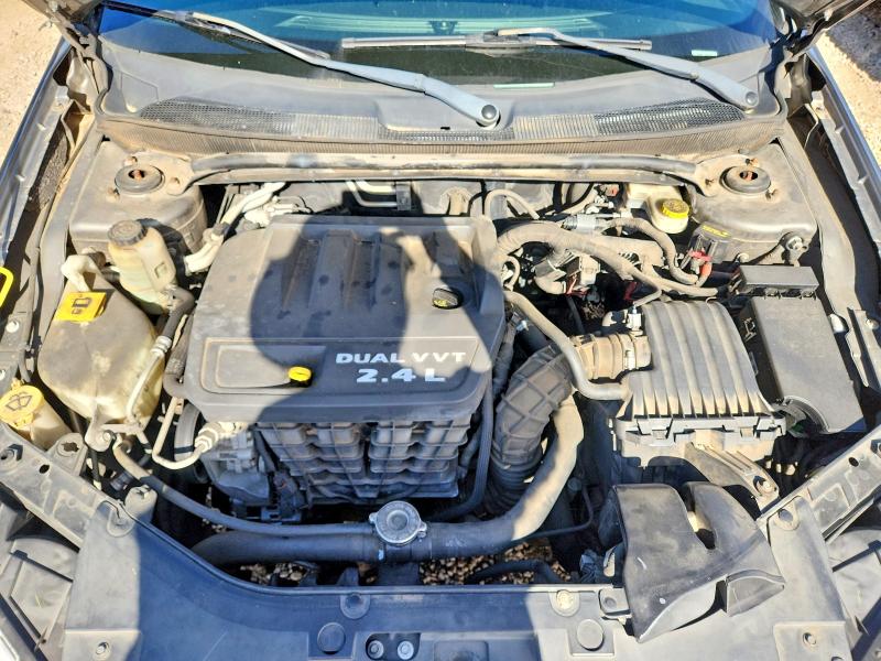 50398426 :رقم المزاد ، 1C3CCBBB1DN600019 vin ، 2013 Chrysler 200 مزاد بيع