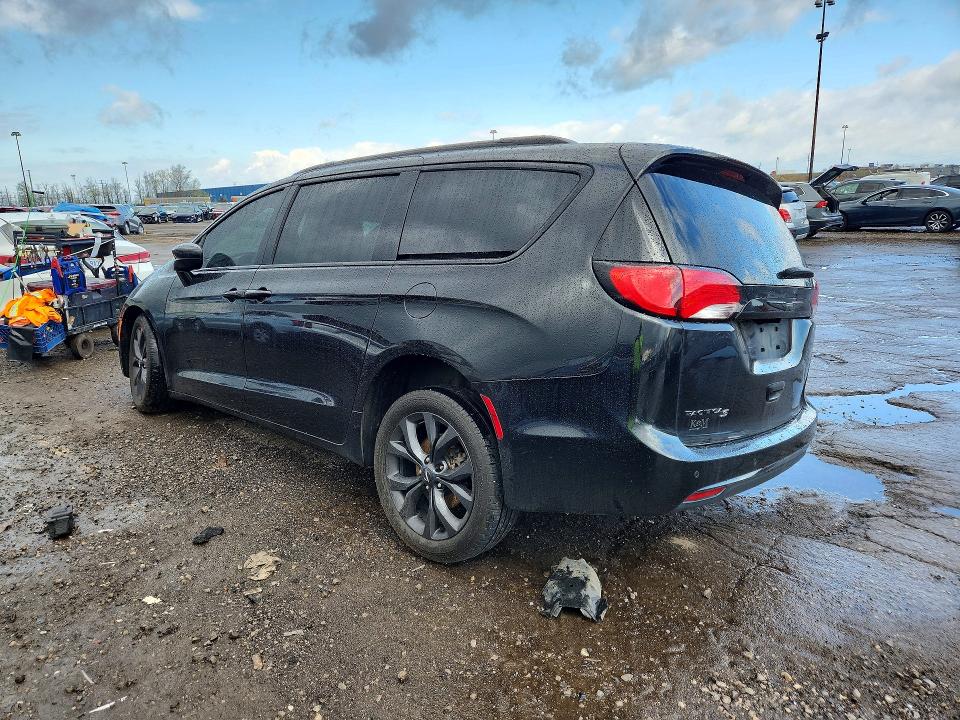 2018 Chrysler Pacifica მანქანა იყიდება აუქციონზე, vin: 2C4RC1EG1JR237579, აუქციონის ნომერი: 49893756