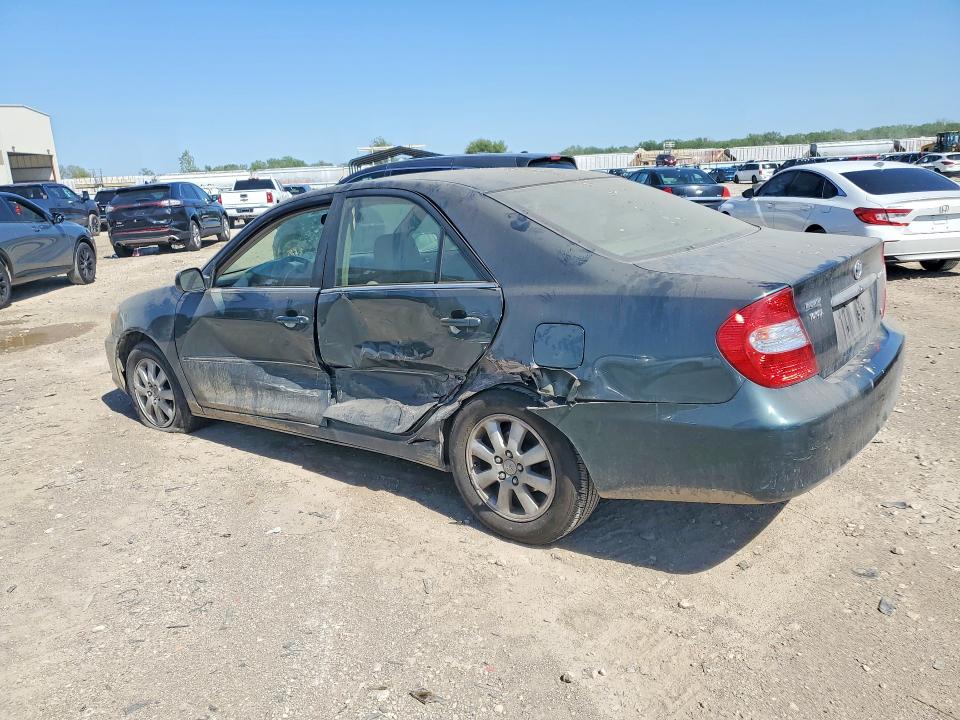 2003 Toyota Camry მანქანა იყიდება აუქციონზე, vin: 4T1BF32K03U564697, აუქციონის ნომერი: 50617286