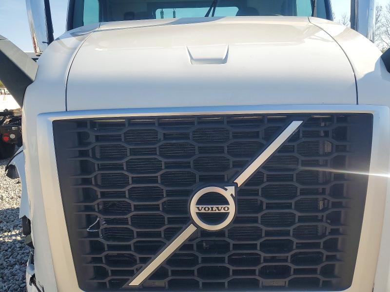 2021 Volvo Vnr მანქანა იყიდება აუქციონზე, vin: 4V4WC9DG3MN600148, აუქციონის ნომერი: 46357426