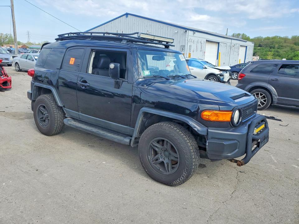 51369506 :رقم المزاد ، JTEBU4BF7AK084616 vin ، 2010 Toyota Fj Cruiser مزاد بيع