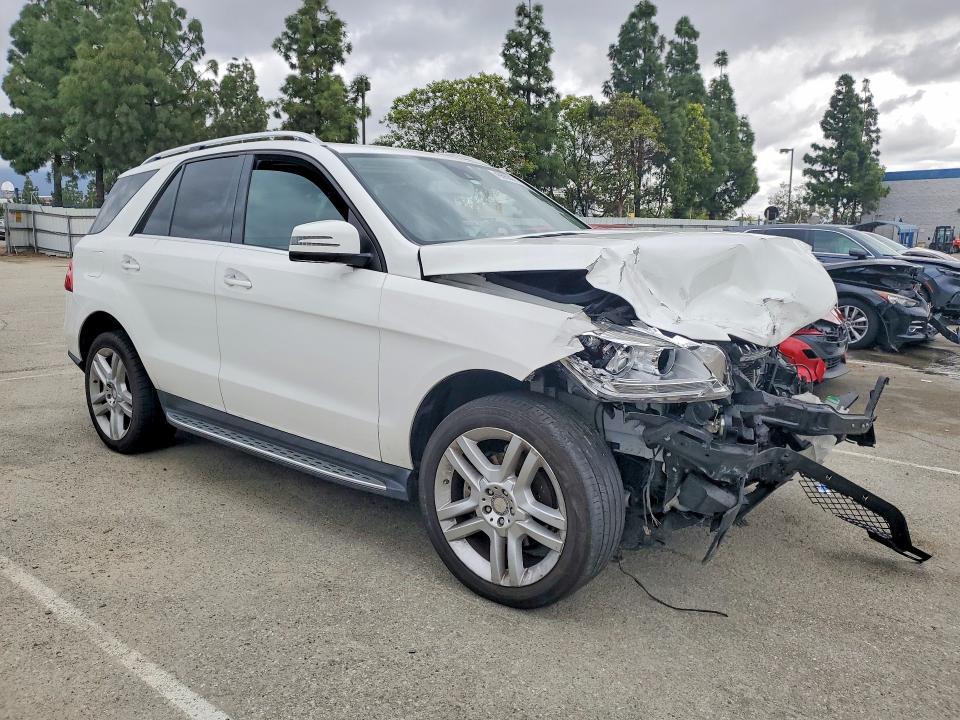 Продажа на аукционе авто 2015 Mercedes-benz Ml, vin: 4JGDA5HB9FA588108, номер лота: 49669476